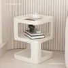 Mesa lateral estilo nórdico com vários designs geométricos criativos, mesinha de centro moderna e estilosa inspirada na Itália, 520 mesinha de chá pequena moderna e minimalista