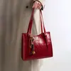 Bolsa de Casamento Bolsa de Luxo Bolsa Tote de Ombro de Grande Capacidade 2025 Nova Bolsa Vermelha para Casamento Noiva Moda Tendência