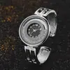 Nuevo súper venta CANSNOW reloj pulsera personalidad Esfera ovalada reloj de cuarzo femenino moda salvaje reloj para chicas en stock
