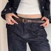 Cinturón Metálico Retro Simple con Hebilla para Mujer Otoño/Invierno 2026 Accesorio de Alta Gama para el Trabajo Cinturón de Cuero con Cinturón para Jeans