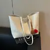 2026 Nova Moda para o Dia a Dia Bolsa de Palha Tecida Grande Capacidade Bolsa Simples para Mulheres Bolsa de Ombro Versátil de Alta Qualidade Tendência