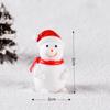 Nuevo micropaisaje navideño con escena de nieve, anciano, muñeco de nieve, tren, caja, calcetines navideños, pequeñas campanas de regalo, adornos de resina