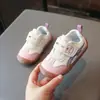 Zapatos para caminar de bebé con suelas blandas, antideslizantes, transpirables, con velcro, diseño de dibujos animados, para niños y niñas de 1 a 3 años, zapatillas de otoño
