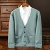 Cardigã de Lã Masculino com Gola V, Botões e Bolsos, Casaco Suéter Quente Tricotado para Meia-Idade e Idosos, Dropshipping Transfronteiriço da Amazon