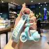 Lindo llavero de Sanrio con colgante de muñeco de dibujos animados para coche, accesorios para bolso, adornos colgantes, pequeño regalo al por mayor