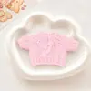 Ropa para Muñecas de 10 cm al por Mayor Ropa Tejida Atuendos Creativos Suéter Accesorios para Muñecas Muñeca de Algodón Ropa Pequeña para Muñecas