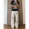 Calça jeans branca da moda de luxo leve estilo americano com bordado cruzado para homens e mulheres, calça longa de corte reto slim fit levemente alargada da alta rua