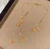 El Popular Collar Dorado de Margarita Dulce de Múltiples Capas de Xiaohongshu es un Collar de Moda, Ligero, Lujoso, de Gama Alta y Versátil