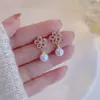 Pendientes de Perla con Flor Rosa Dulces y Elegantes para Mujer, Nuevo Estilo Popular 2026, Accesorios de Oreja Lindos Versátiles de Nicho