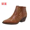 Botas Bordadas Femininas de Tamanho Grande para Comércio Exterior, Outono/Inverno 2026 Novidades em Estoque, Botas de Couro Femininas Europeias e Americanas WISH Amazon