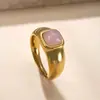 Anel Transfronteiriço Europeu e Americano de Aço Titânio para Mulheres, Não Desbota, Anel com Pedra Quadrada Fundida, Joias de Aço Inoxidável Banhado a Ouro 18K