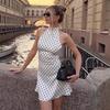 Vestido Retro Francés de Lunares con Cuello Halter para Mujer 2026 Otoño Nuevo Estilo de Alta Gama Ceñidor de Cintura Falda Línea A Falda Corta para Mujer