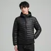 Ligera y fina chaqueta de plumón para hombre con capucha, cálida, de invierno, moda, marca nueva, abrigo para hombre, chaqueta de plumón de pato blanco para hombre
