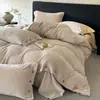 Conjunto de quatro peças de luxo leve de veludo de leite, espessado para o inverno, flanela, capa de edredom de veludo coral, lençol de cama, roupa de cama de inverno