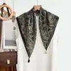 Pañuelo Cuadrado Vintage con Borlas Estampado Paisley Pañuelo para el Cuello con Colgante Estampado de Lunares y Anacardos Pañuelo de Seda con Flecos para Mujer Imitación de Algodón y Lino