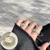 Anillo geométrico minimalista para mujer, versátil para apilar, elegante y moderno, popular en redes sociales, anillo abierto único y a la moda, anillo para dedo índice estilo ins
