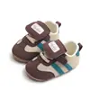 Zapatos de bebé Primavera y Otoño Nuevas zapatillas Vintage Forrest Gump Zapatos Bebé Hombre y Mujer Zapatos Casuales para Niños Pequeños Zapatos Antideslizantes con Suela de Goma