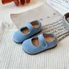 Novos Sapatos Franceses Retrô Doces com Babados para Meninas 2025, Sapatos Mary Jane de Couro para Primavera com Velcro, Sapatilhas Versáteis