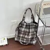 Bolso de Lona a Cuadros Retro, Estilo Perezoso, Casual y Versátil, Bolso de Hombro de Lana de Gran Capacidad, Bolso para Estudiantes Universitarios para Ir a Clase