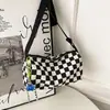 2023 Nova moda Nylon Bolsa Feminina elegante Plaid Girl Shopping Shoulder Bag Moda Estudante Classe Crossbody Bag Mulheres