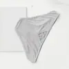 Shenzhen Zhiqu Ropa Interior de Algodón Cómoda para Mujer, Shorts Triangulares de Cintura Baja, Corte Cruzado Sexy, Piernas Largas Expuestas, Piernas Altas