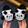 Pantuflas de algodón para niños con diseño de panda, unisex, para uso en interiores y en casa, nuevo estilo 2026, de felpa, otoño/invierno, diseño de caricatura lindo