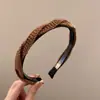 Diadema con Diseño de Corona Alta para Hacer que el Rostro Parezca Más Pequeño, Lujo Ligero, Antideslizante, Tejido, Patrón de Cuadros y Lunares, Sensación de Alta Gama para Adultos y Mujeres Jóvenes