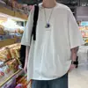 Marca de Moda de Verano Camiseta Holgada de Manga Corta para Hombre Estilo Hong Kong Estampada que Combina con Todo Ins Moda Guapo Hip-hop Manga Media Ropa de Talla Grande