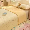 Una cara de algodón puro, una cara de terciopelo de leche funda de cama pieza única con terciopelo añadido y acolchado de algodón grueso sábana de algodón para cama colchoneta de tatami colcha