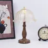 Lámpara de Mesa Clásica Estilo Antiguo Lámpara de Mesita de Noche para Dormitorio Retro Color Nogal de Alto Nivel Atmósfera Luz Nocturna Americana