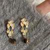 Brincos Longos com Franjas, Olho de Tigre Maillard e Flor de Três Pétalas, Elegantes, Modernos e Versáteis, Brincos Retrô para Mulheres