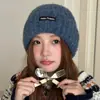 Gorro de Lã Grossa Feminino para Outono e Inverno, Quente e Protetor de Orelhas, Faz o Rosto Parecer Menor