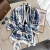 Bufanda larga CC de marca europea y americana, para uso profesional de primavera, bufanda de seda con estampado natural y dulce.