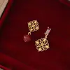 Brincos Pingente Flor Vazada com Zircônia Agulha de Prata, Novos Brincos Stud Versáteis Estilo Chinês Retrô, Brincos Exquisitos de Luxo Leve de Alta Qualidade