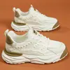 Zapatos deportivos casuales para hombre de primavera y otoño, transpirables, nuevo modelo 2026, de malla, antiolor, suela gruesa, estilo Forrest Gump, zapatos de papá con suelas suaves y diseño que aumenta la altura