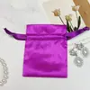 Bolsita de satén morado con cordón para guardar joyas, se puede imprimir con logotipo, bolsa para empaquetar regalos