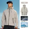 Chaqueta Berkho para mujer, de carcasa dura, totalmente termosellada, cortavientos e impermeable, adecuada para senderismo y montañismo; también disponible en versión para hombre