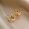 Brincos de Tarraxa em Forma de C Torcidos Plissados de Camada Dupla com Strass Brincos Estilo Retrô Francês Joias para Orelha de Design de Alto Padrão de Luxo Leve para Mulheres