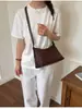Versátil bolsa tejida retro para mujer, nuevo modelo de verano 2026, adecuada para el trabajo y los desplazamientos, bolso de mano casual, bolso de hombro, bolso de axila