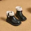 Botas Curtas Forradas com Pelúcia para Meninas 2026 Outono/Inverno Novas Botas de Princesa de Pelo para Crianças Botas de Neve Botas de Couro Solado Macio Botas Martin