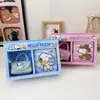 Caja de Regalo Set de Dibujos Animados de Snoopy Lindo Cuaderno de PU Pulsera de Perlas Combinación de Accesorios Caja de Regalo para Niñas y Estudiantes