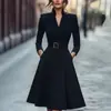 2026 Dropshipping de comercio exterior transfronterizo europeo y americano: Vestido de color liso, cintura ajustada, cuello en V, manga larga, falda acampanada, vestido de otoño para mujer