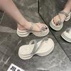 Sandálias Femininas Slip-On de Bico Aberto com Strass para Uso ao Ar Livre, Verão 2025 Nova Moda Versátil Plataforma que Aumenta a Altura Sandálias Estilo Fada