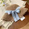 Sombrero de Paja Tejida con Lazo Estilo Ciervo Blanco para Mujer, Sombrero de Protección Solar para Vacaciones en la Playa de Verano, Sombrero Francés Hueco, Moderno
