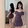 Foto real de roupas femininas de comércio exterior: vestido de malha decotado, sem alças, curto, justo ao corpo, colado 9807 estilo curto