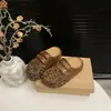 Plataforma de Venta Caliente Suela Gruesa Tacón Oculto Zapatos Birkenstock para Mujer 2026 Nuevo Otoño Retro Perezosos Sin Cordones Punta Cerrada Zapatos de Media Pantufla