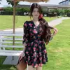 Traje de Banho Novo Estilo 2026 Rosa Vermelho Emagrecedor Moderno Manga Longa Estampado Feminino Elegante e Gracioso Roupa para Férias em Fonte Termal
