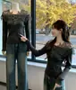 Novo Suéter de Malha Patchwork de Renda Off-Shoulder Elegante para Mulheres, Outono/Inverno 2026, Tamanho Plus, Top Versátil e Emagrecedor