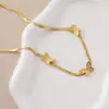 Cadena de Hueso de Serpiente de Acero Inoxidable Dorado Lele Jewelry Tres Mariposas Diseño Tridimensional Cadena para Clavícula Moda Femenina Collar Europeo y Americano