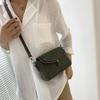 Bolsa pequena retrô elegante simples 2021 Nova chegada Ombro de qualidade elegante Crossbody Mini Bolsa quadrada pequena portátil